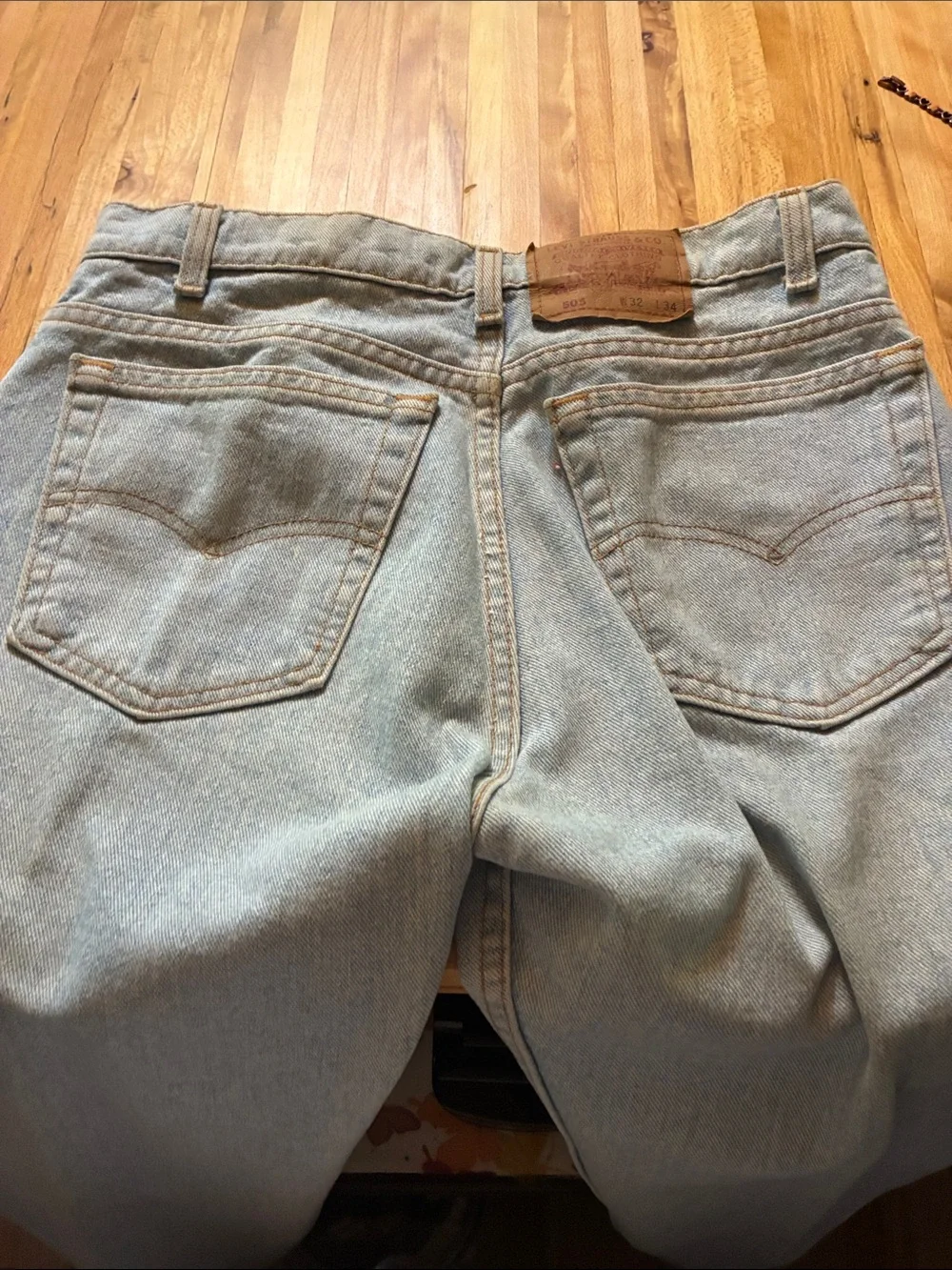 Levi's Men's Relaxed Light Wash Blue Denim Jeans